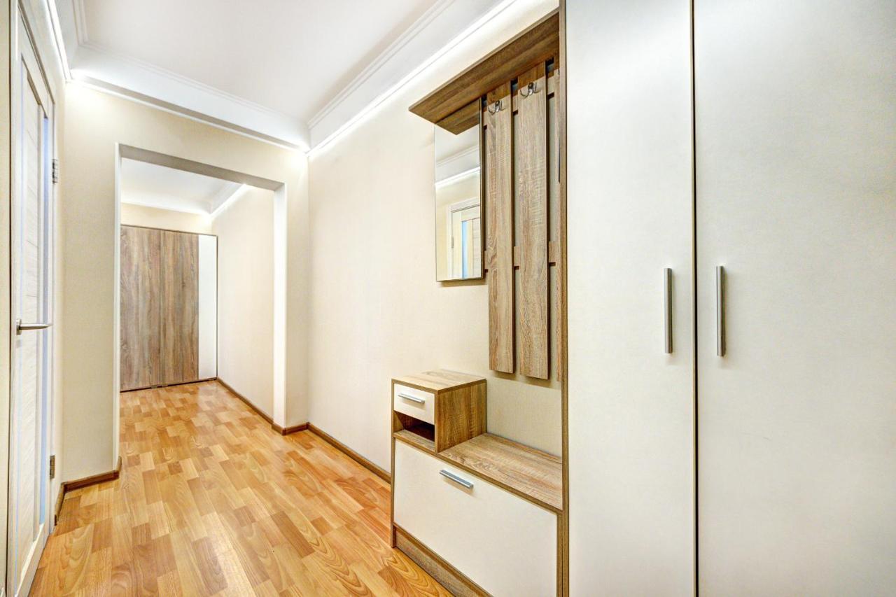Apartments Near Ocean Plaza Druzhby Narodov Boulevard 8A Киев Экстерьер фото